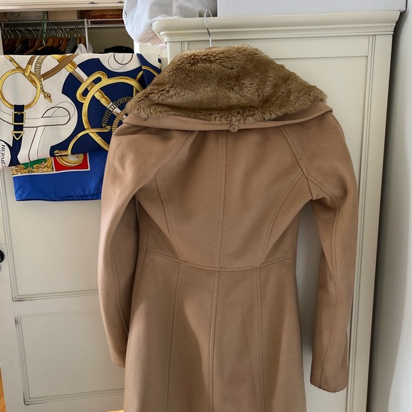 Club Monaco Women's Jacket & Coat Beige Wool Pea Coat - Picture 6 of 12